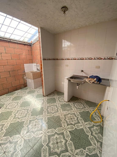 Casa en venta en Quintas Del Recreo Et. Iv, Bogotá · foto 5 de 13