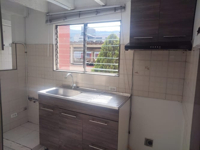 Apartamento en venta en Prados Del Norte, Cali · foto 9 de 22