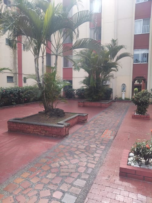 Apartamento en venta en Prados Del Norte, Cali · foto 18 de 22