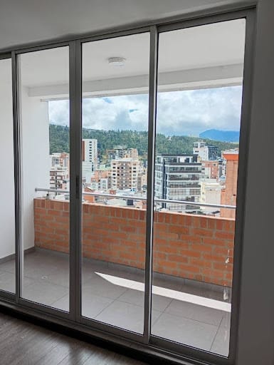 Apartamento de 3 alcobas en venta en Juan Xxiii, Pasto, 107 m² · foto 2 de 17