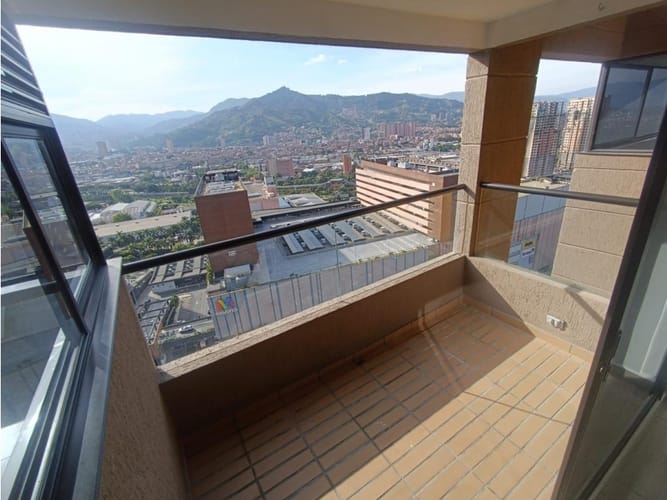 Apartamento de 2 alcobas en arriendo en Virgen Del Carmen, Sabaneta, 89 m² · foto 8 de 8