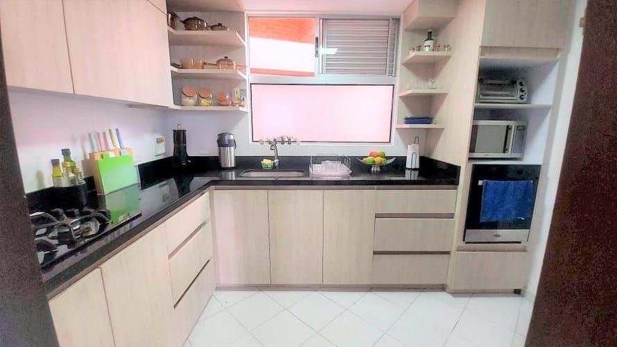 Apartamento de 4 alcobas en arriendo en Astorga, Medellín, 295 m² · foto 13 de 22