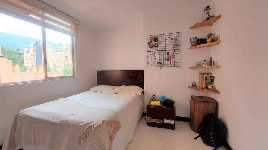Apartamento de 4 alcobas en arriendo en Astorga, Medellín, 295 m² · foto 16 de 22