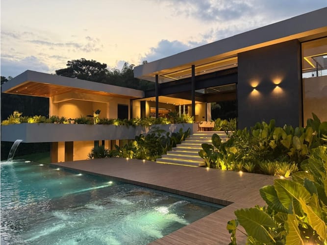 Casa de 4 alcobas en venta en Cerritos, Pereira, 580 m² · foto 4 de 24