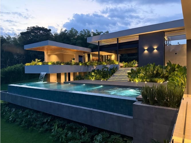 Casa de 4 alcobas en venta en Cerritos, Pereira, 580 m² · foto 5 de 24