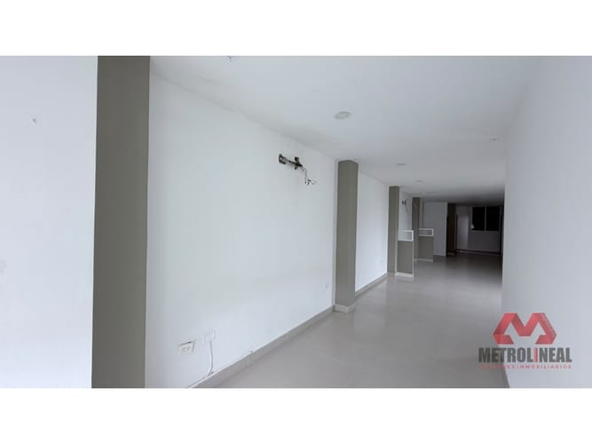 Oficina en arriendo en Manga, Cartagena, 80 m² · foto 2 de 7
