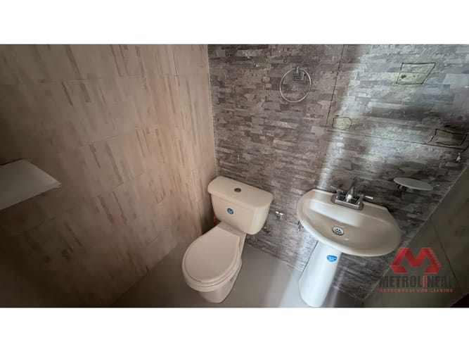 Oficina en arriendo en Manga, Cartagena, 80 m² · foto 7 de 7