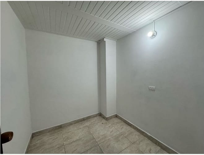 Bodega en arriendo en La Carrilera, La Estrella, 1200 m² · foto 21 de 24
