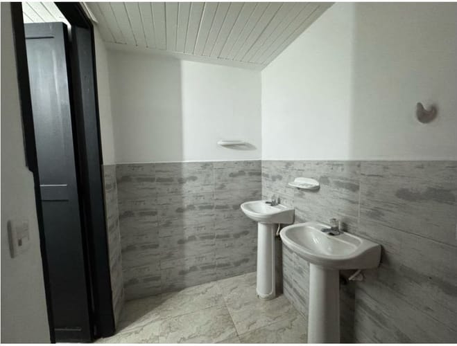 Bodega en arriendo en La Carrilera, La Estrella, 1200 m² · foto 18 de 24