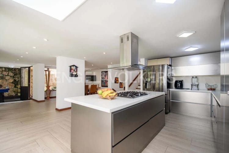 Casa de 5 alcobas en venta en Santa Maria De Suba, Bogotá, 600 m² · foto 9 de 21