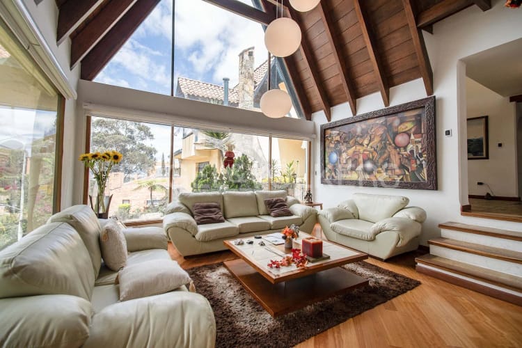 Casa de 5 alcobas en venta en Santa Maria De Suba, Bogotá, 600 m² · foto 3 de 21