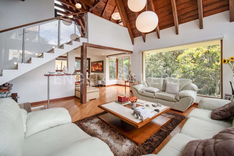 Casa de 5 alcobas en venta en Santa Maria De Suba, Bogotá, 600 m² · foto 2 de 21