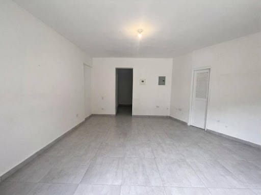 Local en arriendo en Las Margaritas, Itagüí, 30 m² · foto 3 de 9