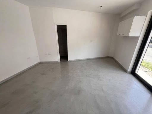 Local en arriendo en Las Margaritas, Itagüí, 30 m² · foto 8 de 9