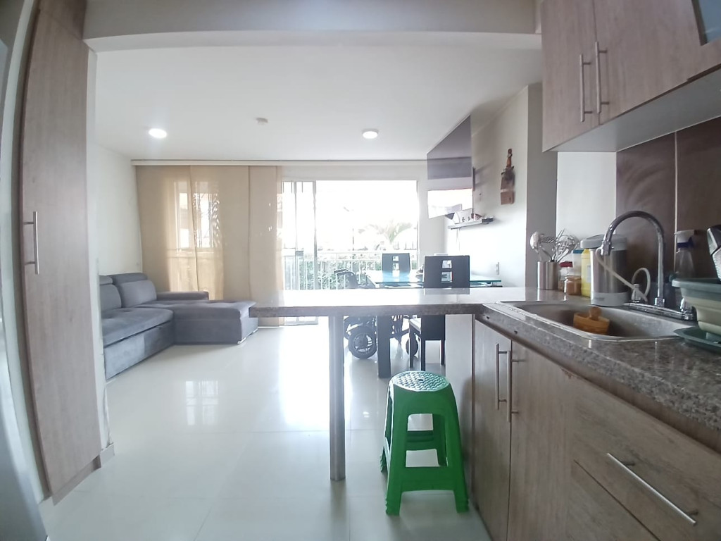 Apartamento en venta en Urbanizacion La Flora, Cali · foto 8 de 24