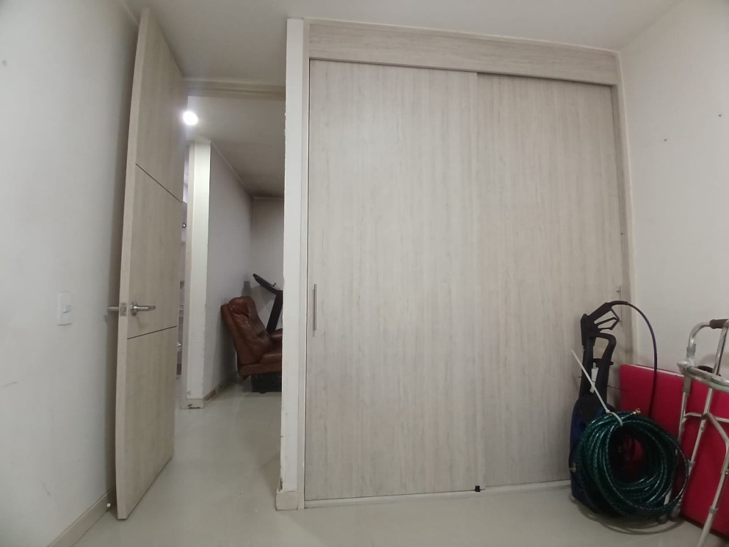 Apartamento en venta en Urbanizacion La Flora, Cali · foto 15 de 24