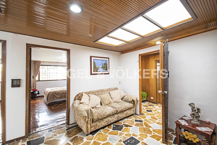Casa en venta en El Contador, Bogotá · foto 7 de 13