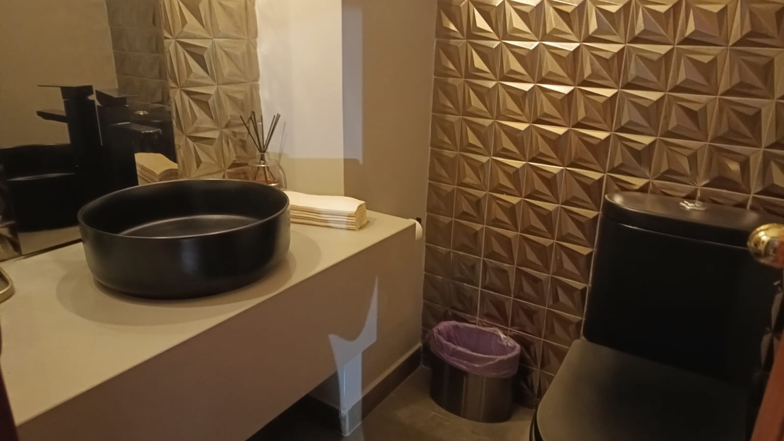 Apartamento en venta en Santa Barbara, Bogotá · foto 11 de 24