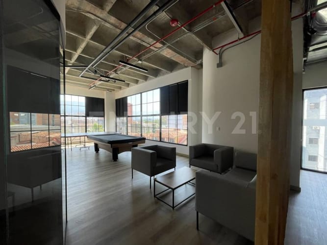 Oficina en arriendo en Los Colores, Medellín, 7 m² · foto 12 de 17