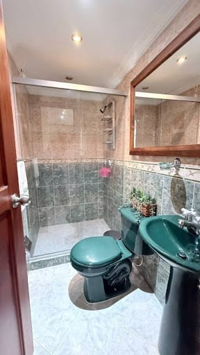 Apartamento de 3 alcobas en venta en Asomadera No.2, Medellín, 57 m² · foto 13 de 24