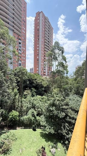 Apartamento de 3 alcobas en venta en Asomadera No.2, Medellín, 57 m² · foto 18 de 24