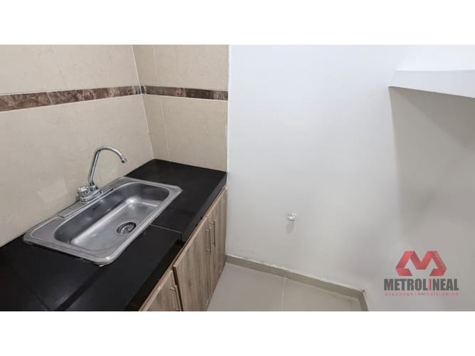 Oficina en arriendo en Manga, Cartagena, 40 m² · foto 5 de 7