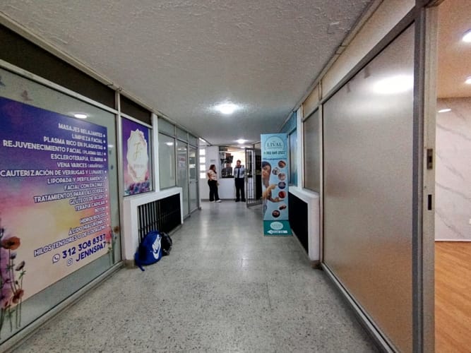 Local en venta en San Vicente, Cali, 14 m² · foto 11 de 16
