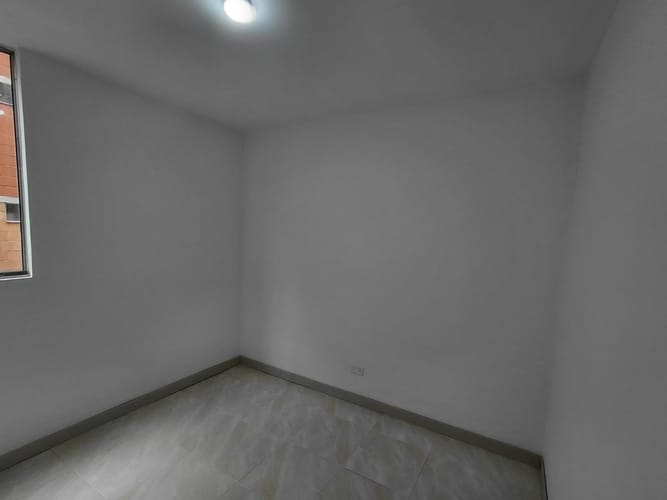 Apartamento de 3 alcobas en venta en Maria Auxiliadora, Sabaneta, 55 m² · foto 17 de 18