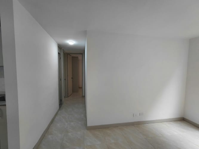 Apartamento de 3 alcobas en venta en Maria Auxiliadora, Sabaneta, 55 m² · foto 7 de 18