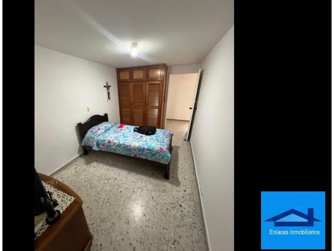 Casa de 3 alcobas en venta en Santa Fe, Medellín, 100 m² · foto 3 de 11
