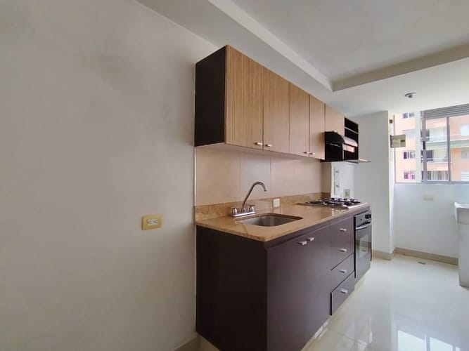 Apartamento de 2 alcobas en arriendo en Ciudad Del Río, Medellín, 80 m² · foto 3 de 21