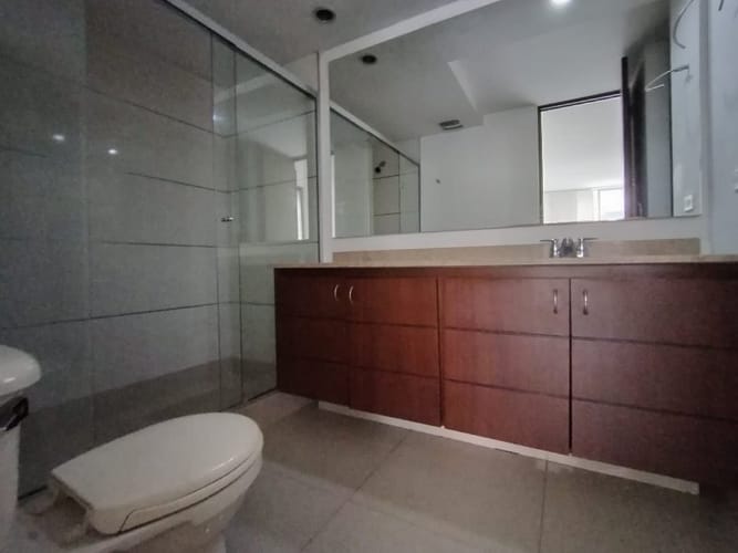 Apartamento de 2 alcobas en arriendo en Ciudad Del Río, Medellín, 80 m² · foto 10 de 21