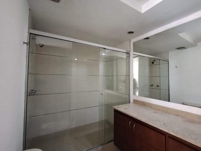 Apartamento de 2 alcobas en arriendo en Ciudad Del Río, Medellín, 80 m² · foto 11 de 21