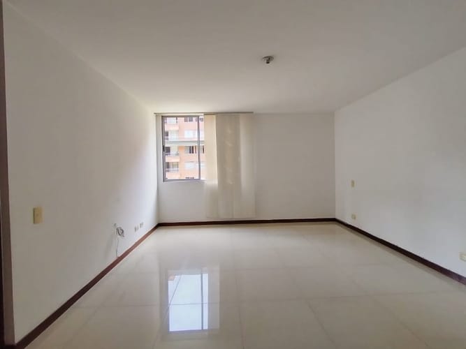 Apartamento de 2 alcobas en arriendo en Ciudad Del Río, Medellín, 80 m² · foto 12 de 21