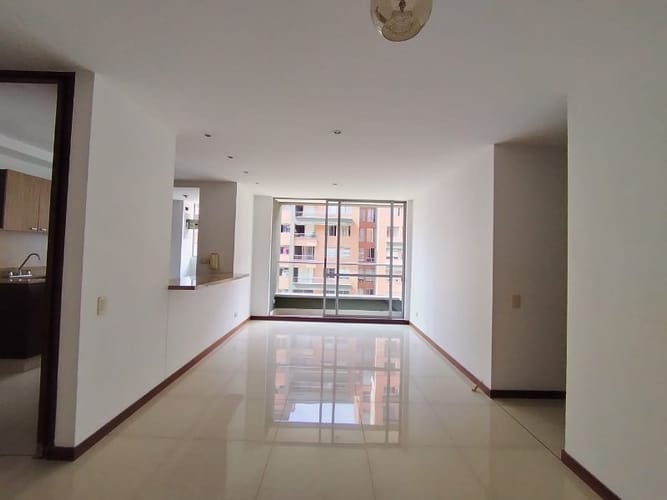 Apartamento de 2 alcobas en arriendo en Ciudad Del Río, Medellín, 80 m² · foto 20 de 21