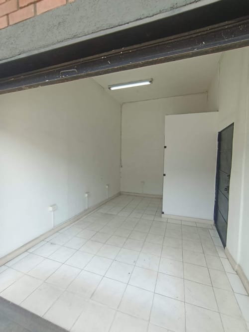 Local en arriendo en San Juan Bosco, Cali, 13 m² · foto 4 de 11