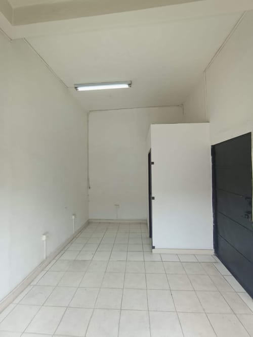 Local en arriendo en San Juan Bosco, Cali, 13 m² · foto 5 de 11