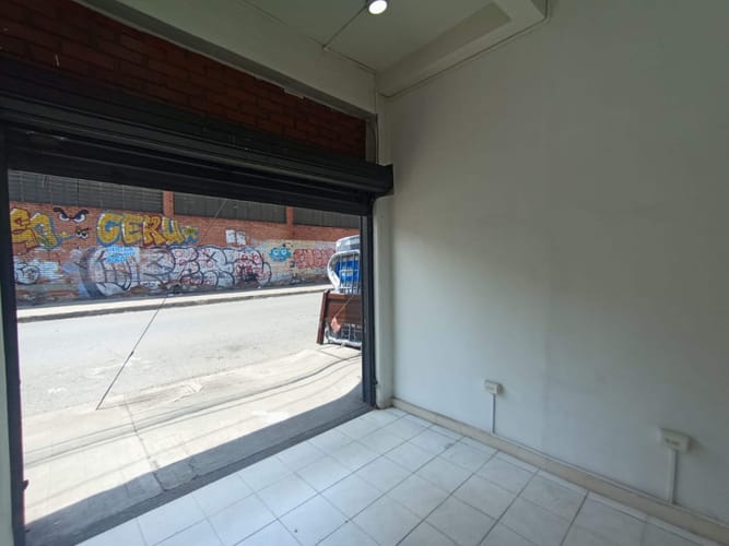 Local en arriendo en San Juan Bosco, Cali, 13 m² · foto 11 de 11