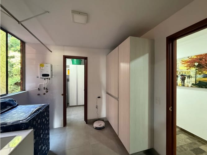 Apartamento de 3 alcobas en venta en Santa Teresita, Cali, 179 m² · foto 8 de 16