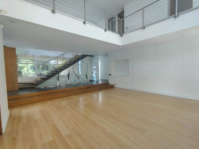 Oficina en arriendo en El Poblado, Medellín, 510 m² · foto 2 de 20