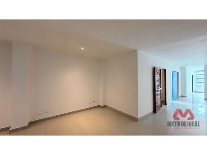 Oficina en arriendo en Manga, Cartagena, 80 m² · foto 5 de 12