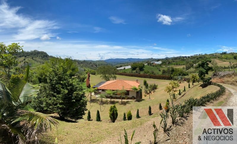 Finca en venta en La Pe�A, Marinilla, 76907 m² · foto 3 de 24