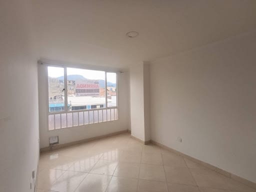 Apartamento de 2 alcobas en arriendo en Restrepo Occidental, Bogotá, 55 m² · foto 3 de 20