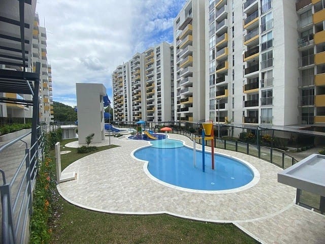 Apartamento de 3 alcobas en venta en Belen, Ibagué, 114 m² · foto 5 de 24