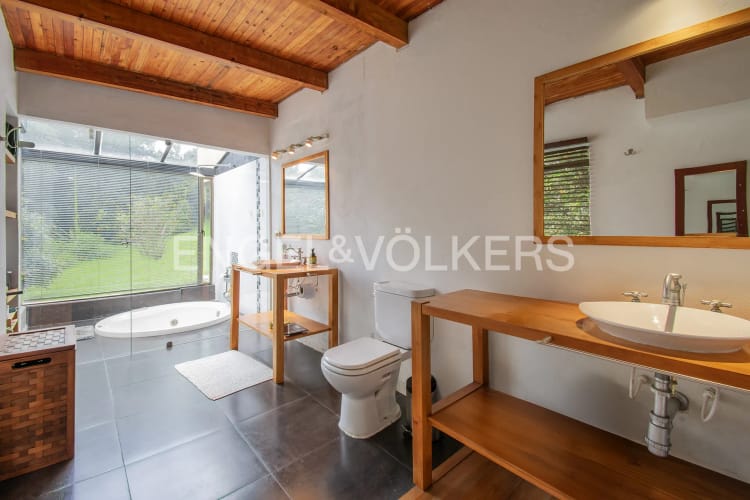 Casa de 4 alcobas en venta en Aposentos, Sopó, 350 m² · foto 11 de 18