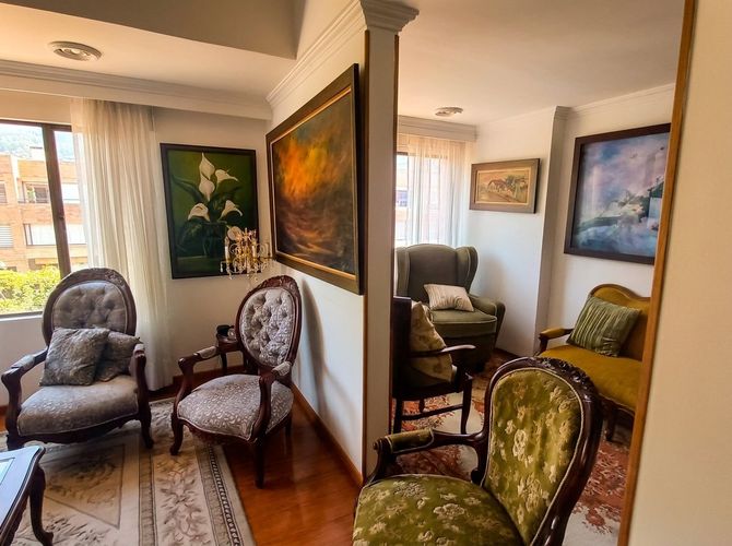 Apartamento de 3 alcobas en venta en Chicó Navarra, Bogotá, 200 m² · foto 13 de 24