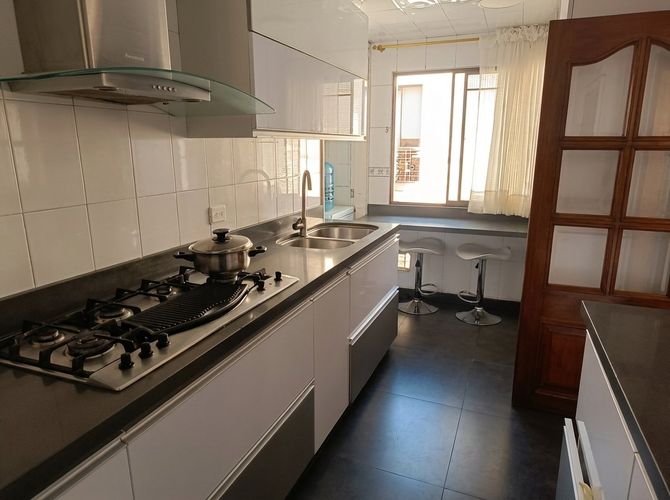 Apartamento de 3 alcobas en venta en Chicó Navarra, Bogotá, 200 m² · foto 19 de 24