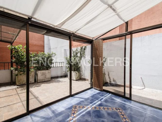 Apartamento de 3 alcobas en venta en Los Rosales, Bogotá, 143 m² · foto 15 de 16