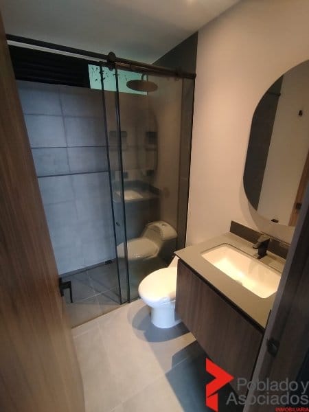 Apartamento de 2 alcobas en arriendo en El Poblado, Medellín, 85 m² · foto 8 de 24