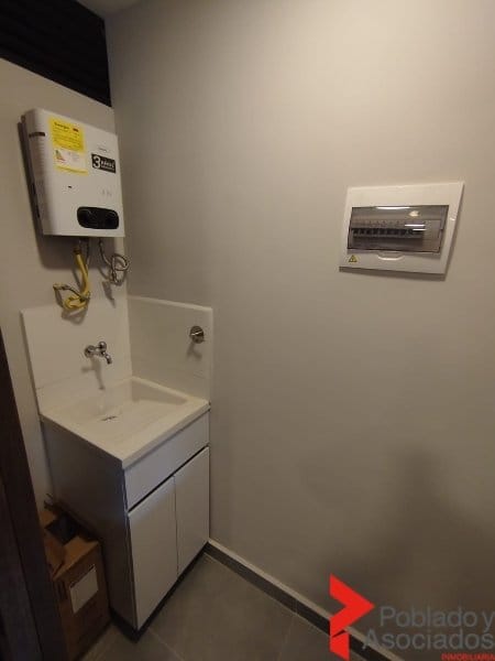 Apartamento de 2 alcobas en arriendo en El Poblado, Medellín, 85 m² · foto 16 de 24